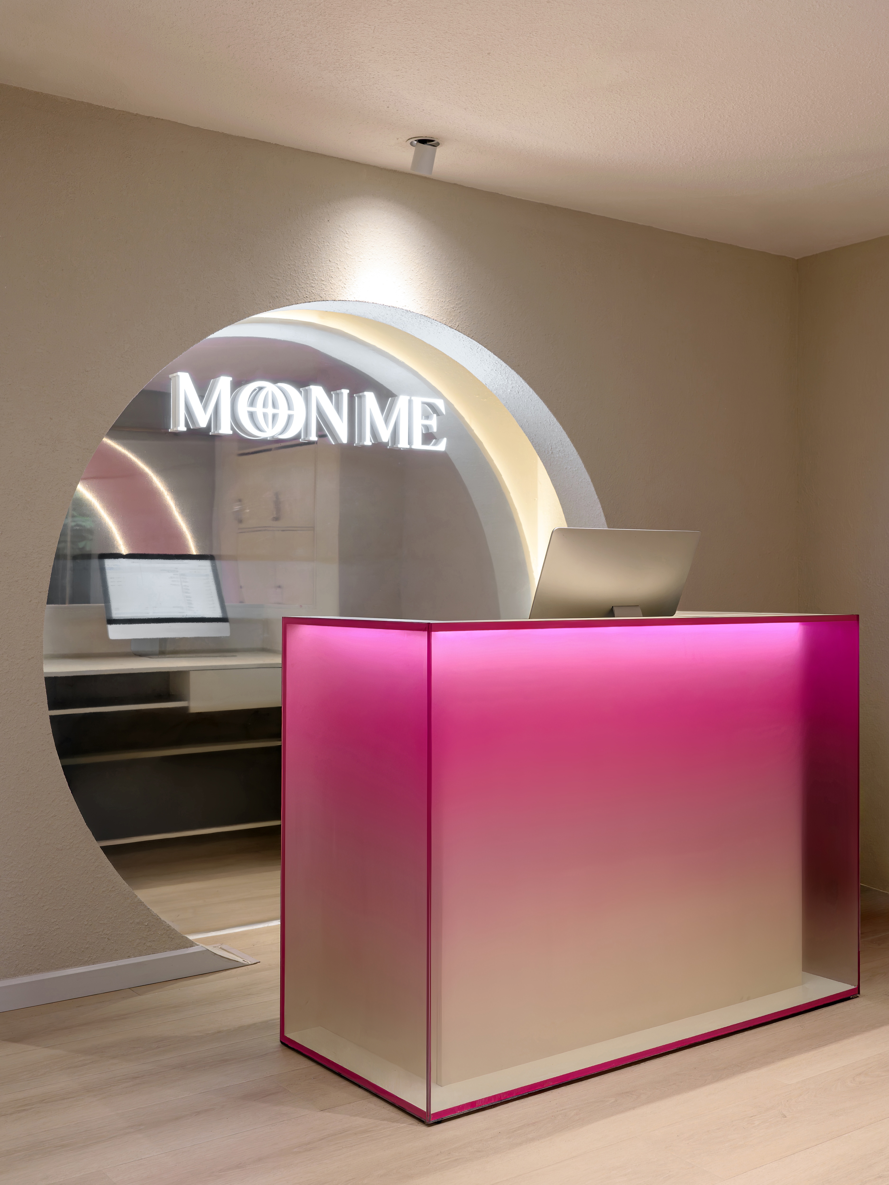 MOONME